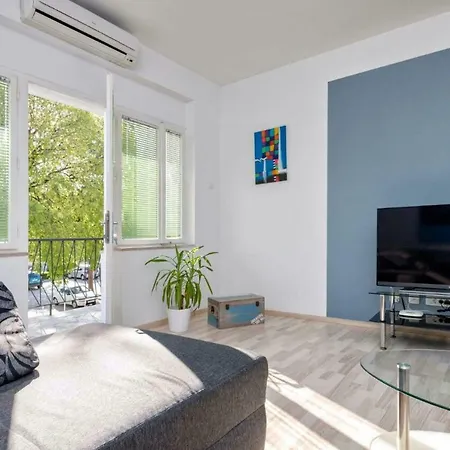 Maja Apartment